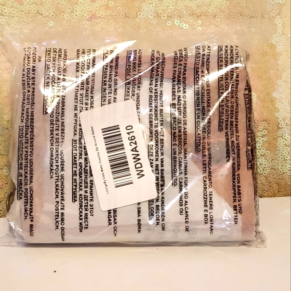 Loungefly Pixar Cars Tow Mater Zip-Around Wallet NWT - Picture 4 of 4